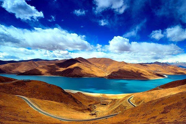 拉薩-羊湖3晚4日游